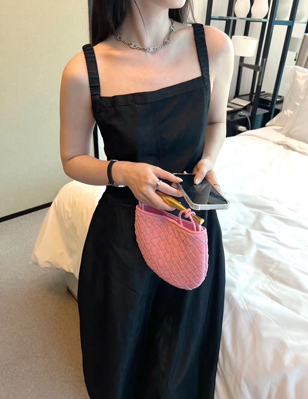 Niche Mini Sardine Bag Real Cowhide Woven Small Bag Metal Handle Half Moon Crossbody Shoulder Handbag for Women