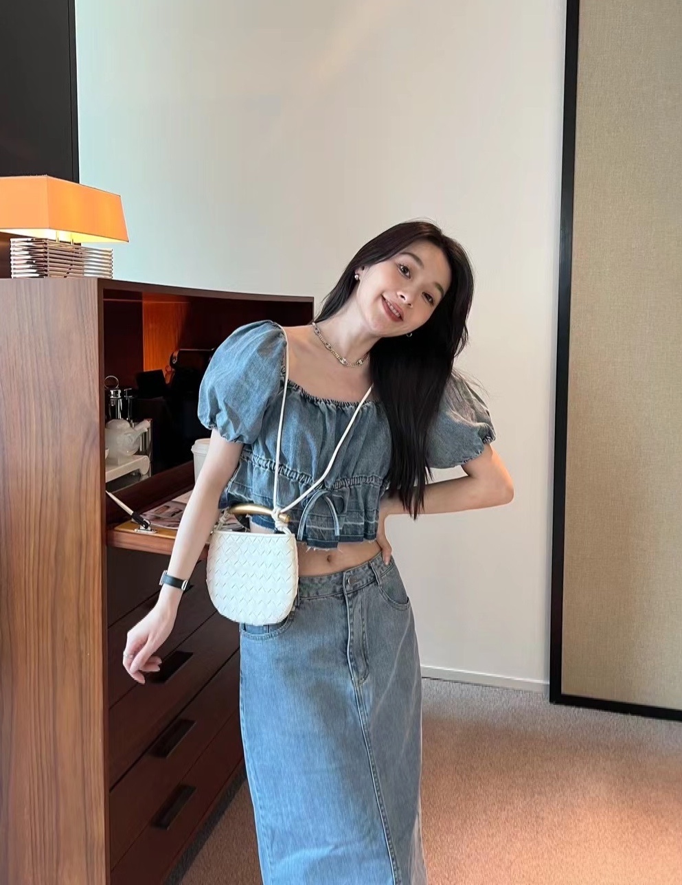 Niche Mini Sardine Bag Real Cowhide Woven Small Bag Metal Handle Half Moon Crossbody Shoulder Handbag for Women - Image 3