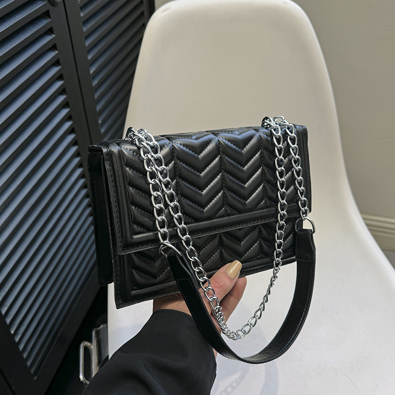 Korean Style Square Crossbody Bag with Chain Strap and Stitching