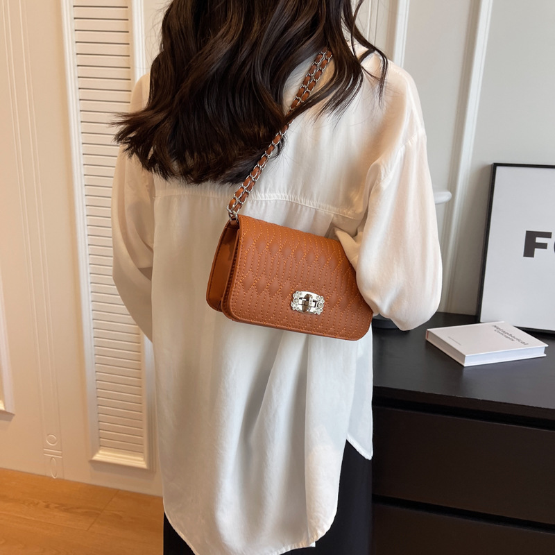 2024 Summer Korean Style Chain Small Square Bag Women's Casual Shoulder Bag - Image 3