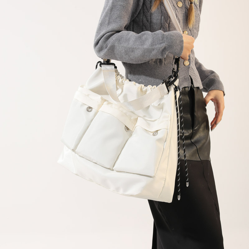 2024 New Spring Women's Shoulder Bag Trendy Large Capacity Minimalist Casual Student Crossbody Backpack - Image 4